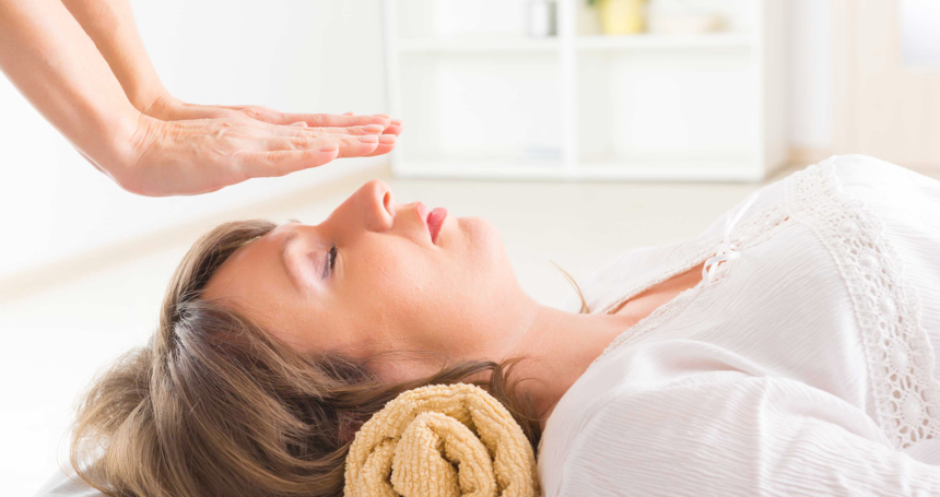 Холистична терапия